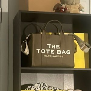 Item is brand new with tag and everything